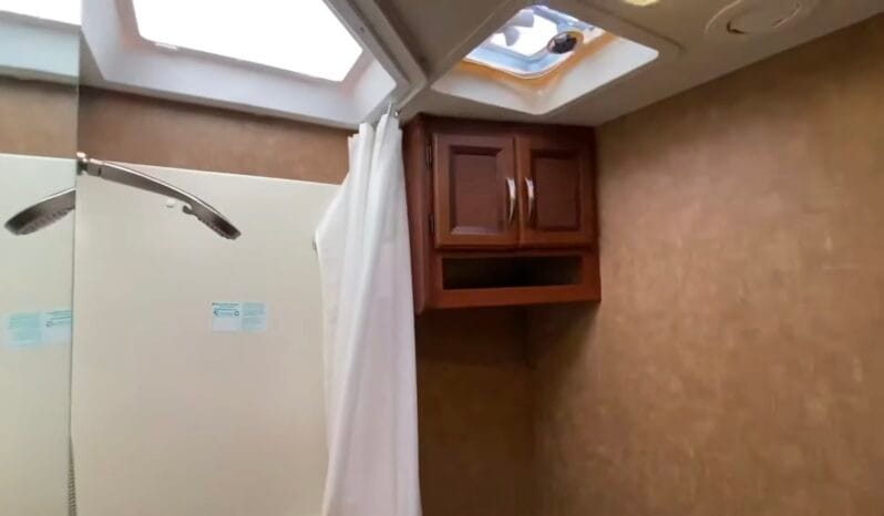 2014 Thor Motor Coach Vegas 24.1 full
