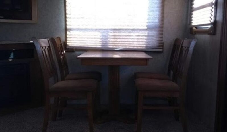 2016 Prime Time Crusader 294RLT full