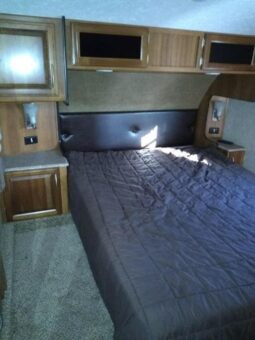 2016 Prime Time Crusader 294RLT full