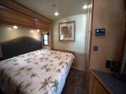 2014 Itasca Sunova 33C full