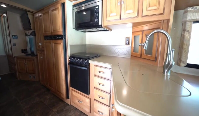 2014 Itasca Sunova 33C full