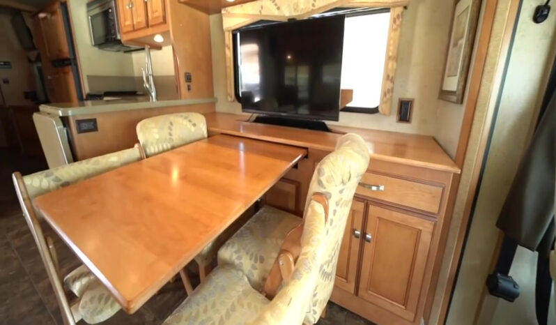 2014 Itasca Sunova 33C full