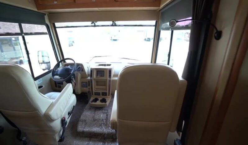 2014 Itasca Sunova 33C full