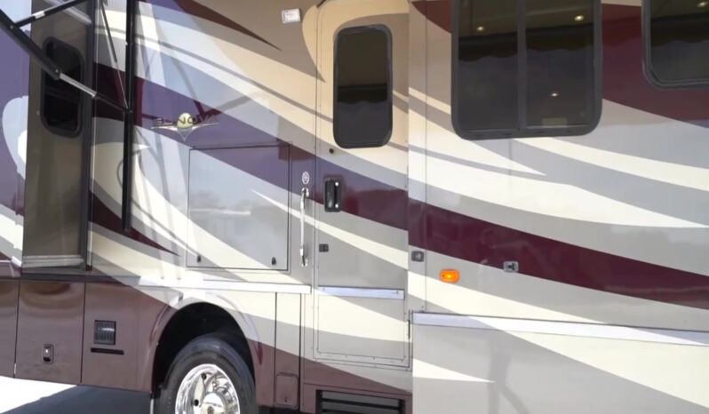 2014 Itasca Sunova 33C full