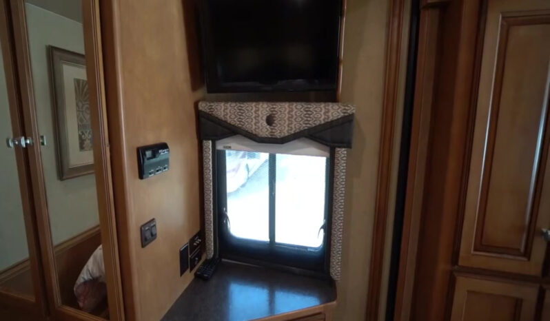 2014 Itasca Sunova 33C full
