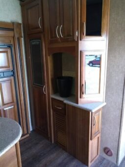 2016 Prime Time Crusader 294RLT full