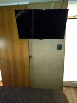 2016 Prime Time Crusader 294RLT full