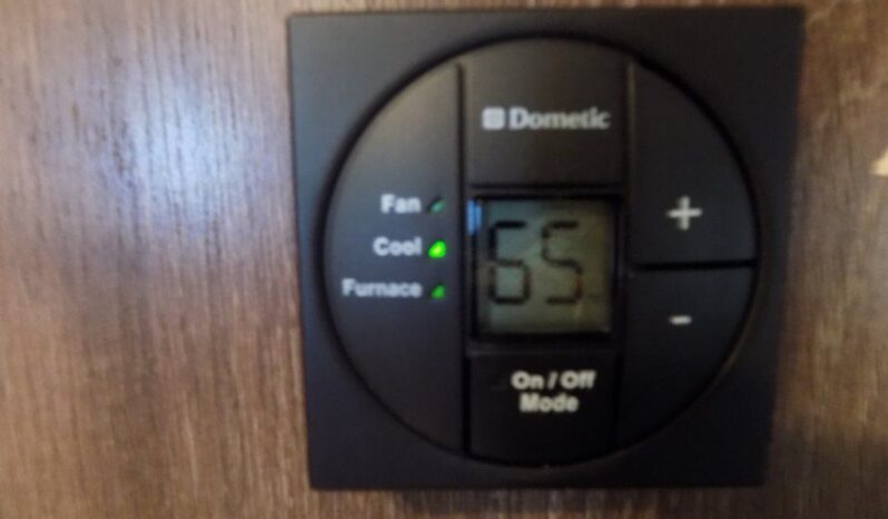 2015 Coleman CTS295 full