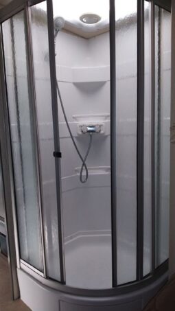 2016 Winnebago Cambria full