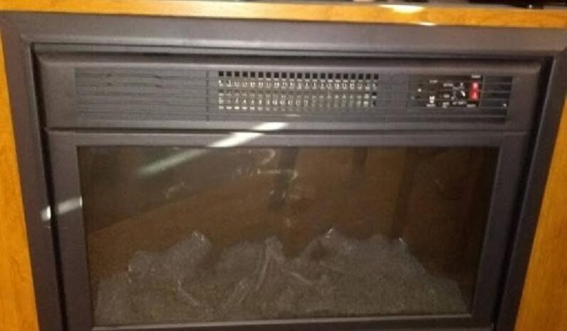 2016 Prime Time Crusader 294RLT full