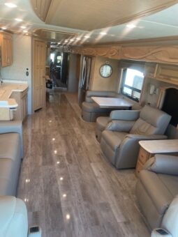 2019 Newmar Ventana 4037 full