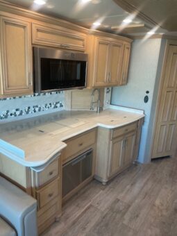 2019 Newmar Ventana 4037 full