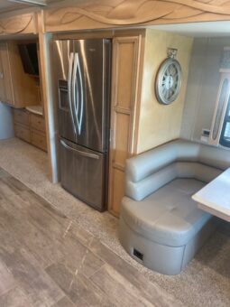 2019 Newmar Ventana 4037 full
