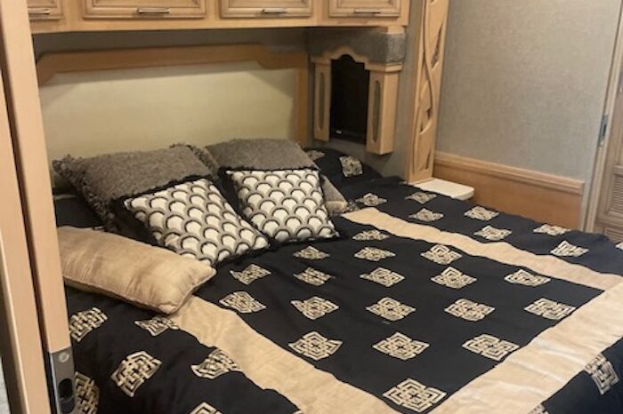 2019 Newmar Ventana 4037 full