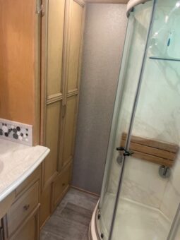 2019 Newmar Ventana 4037 full