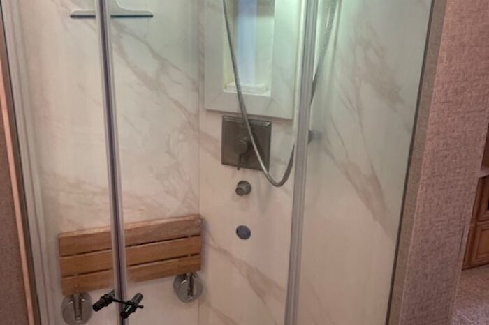 2019 Newmar Ventana 4037 full