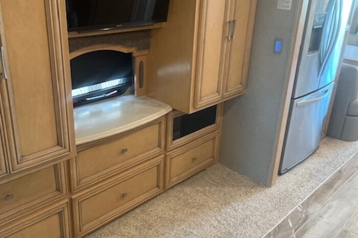 2019 Newmar Ventana 4037 full