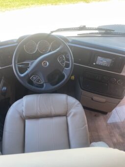 2019 Newmar Ventana 4037 full