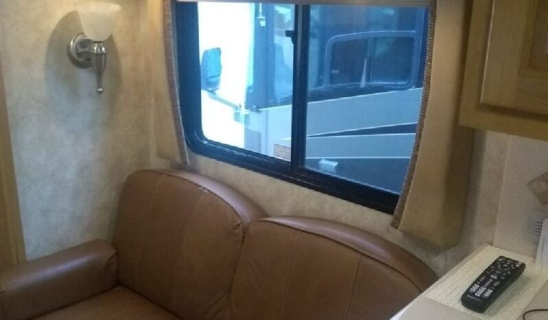 2008 Forest River Charleston 410QS full