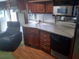 2004 Fleetwood Southwind 37C full