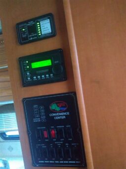 2008 Forest River Charleston 410QS full