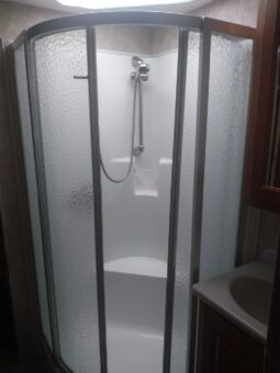 2008 Forest River Charleston 410QS full