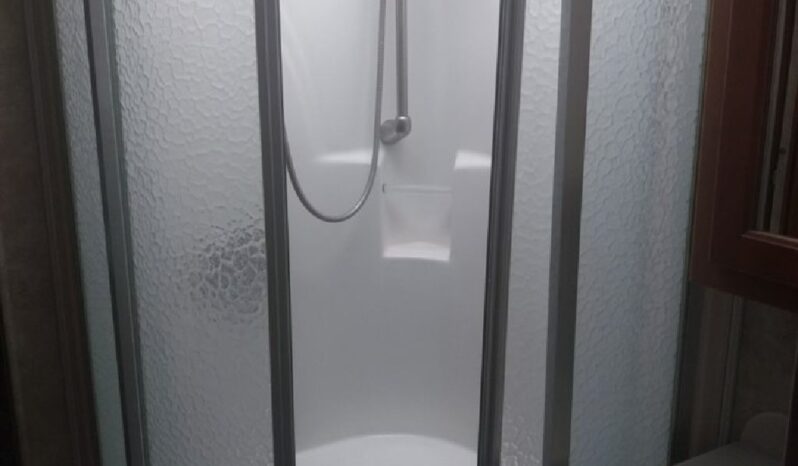 2008 Forest River Charleston 410QS full