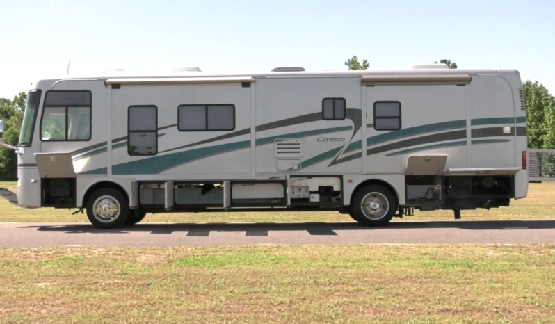 2005 Monaco Cayman 36 PDQ full