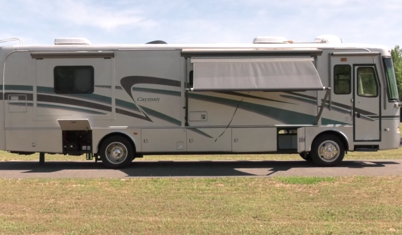 2005 Monaco Cayman 36 PDQ full