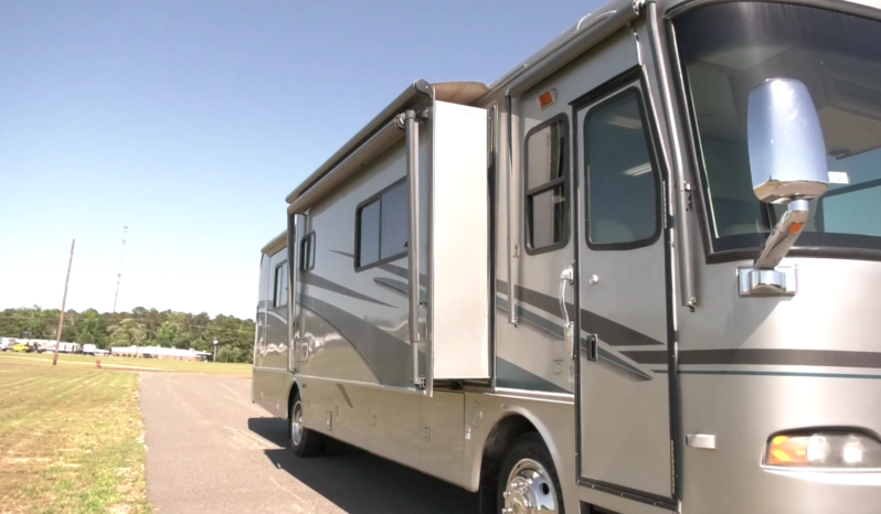 2005 Monaco Cayman 36 PDQ full