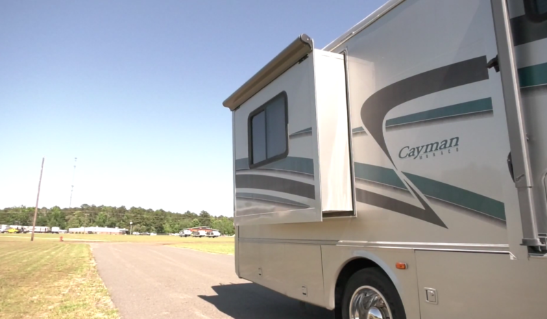2005 Monaco Cayman 36 PDQ full