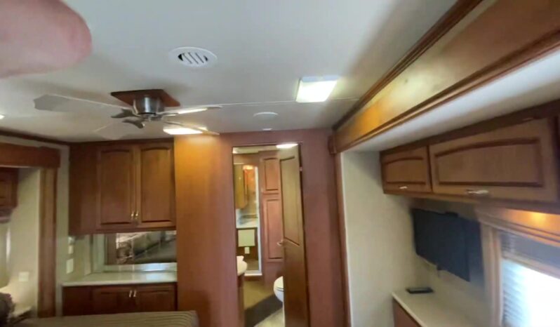 2008 Monaco Knight 40DFT full