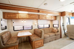 2007 Holiday Rambler Neptune XL 38PBT full