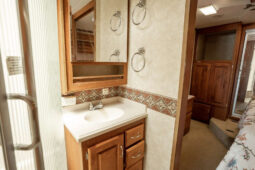 2007 Holiday Rambler Neptune XL 38PBT full