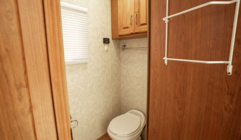 2007 Holiday Rambler Neptune XL 38PBT full