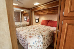 2007 Holiday Rambler Neptune XL 38PBT full