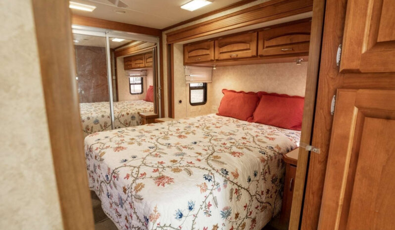 2007 Holiday Rambler Neptune XL 38PBT full