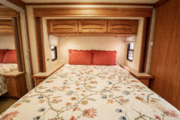 2007 Holiday Rambler Neptune XL 38PBT full