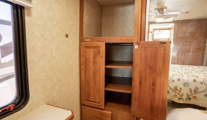 2007 Holiday Rambler Neptune XL 38PBT full