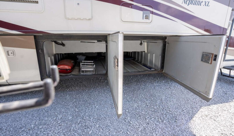 2007 Holiday Rambler Neptune XL 38PBT full