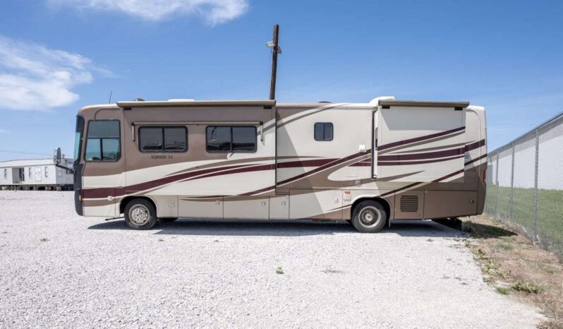 2007 Holiday Rambler Neptune XL 38PBT full