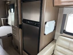 2018 Thor Motor Coach Vegas 25.3 full