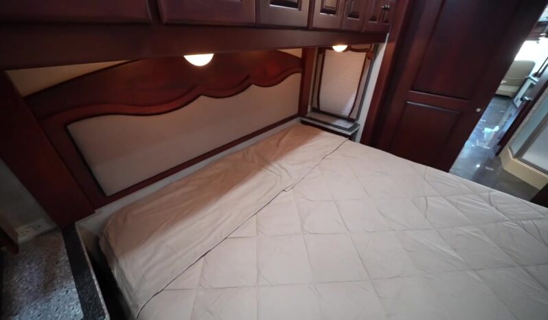 2006 Tiffin Zephyr 45QSZ full