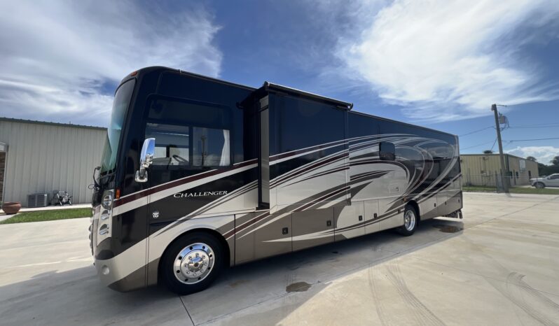 2015 Thor Motor Challenger 37KT full