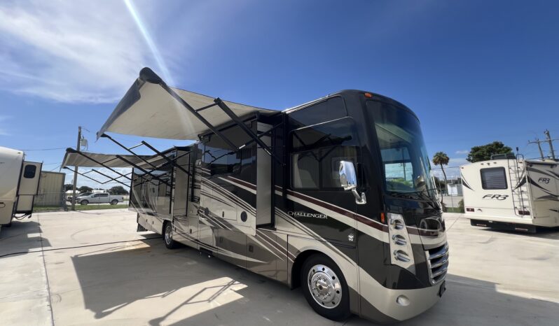 2015 Thor Motor Challenger 37KT full