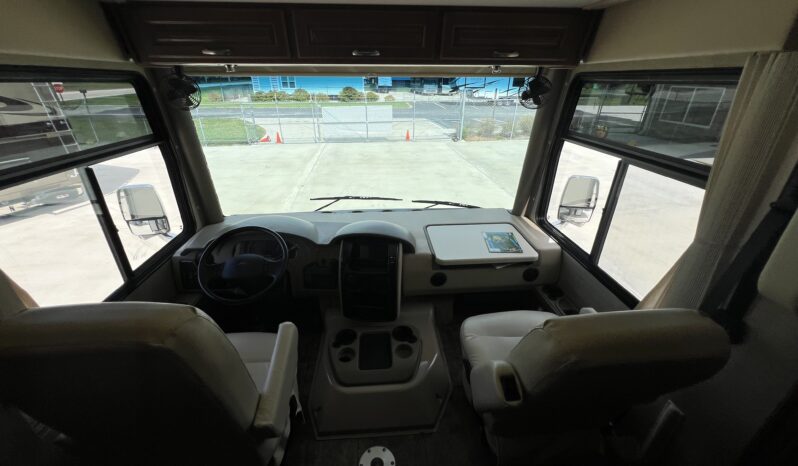 2015 Thor Motor Challenger 37KT full