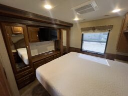 2015 Thor Motor Challenger 37KT full