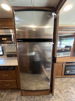 2015 Thor Motor Challenger 37KT full