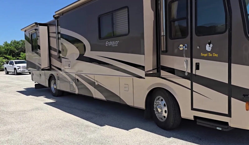 2006 Holiday Rambler Endeavor 40PDQ full
