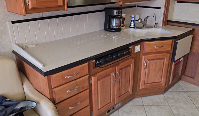 2006 Holiday Rambler Endeavor 40PDQ full